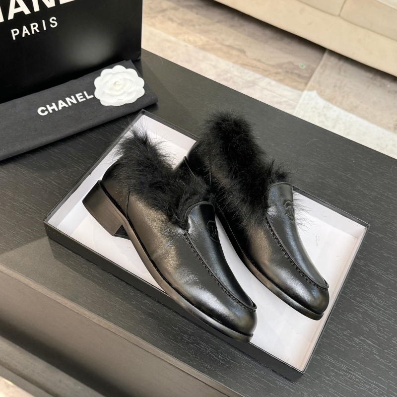 Ch**el loafers